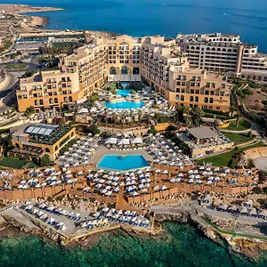 https://corinthia-st-georges-bay.hotelssaintjulians.com