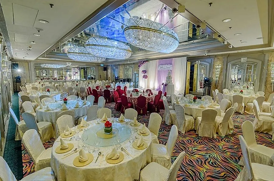 Regal Hongkong Hotel 5*, Hong Kong